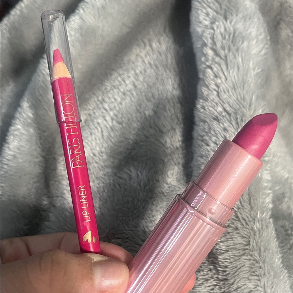 Paris Hilton Fuchsia Mini Lip Liner and Lipstick Duo